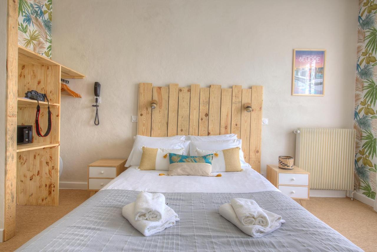 Beach Hotel - Le Grand Chalet Ronce-les-Bains Eksteriør billede