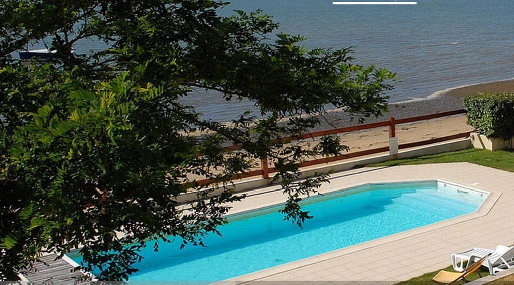 Beach Hotel - Le Grand Chalet Ronce-les-Bains Eksteriør billede