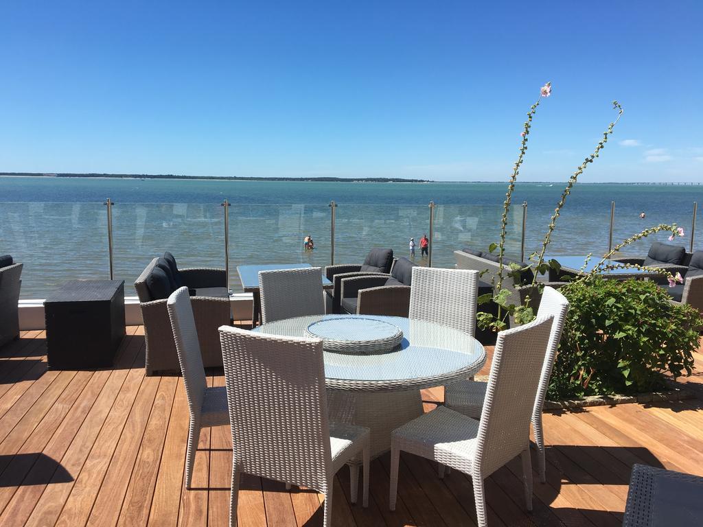 Beach Hotel - Le Grand Chalet Ronce-les-Bains Eksteriør billede